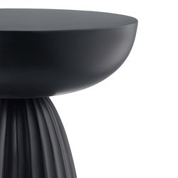 Столик приставной Ujev, Ø30,5 см, черный