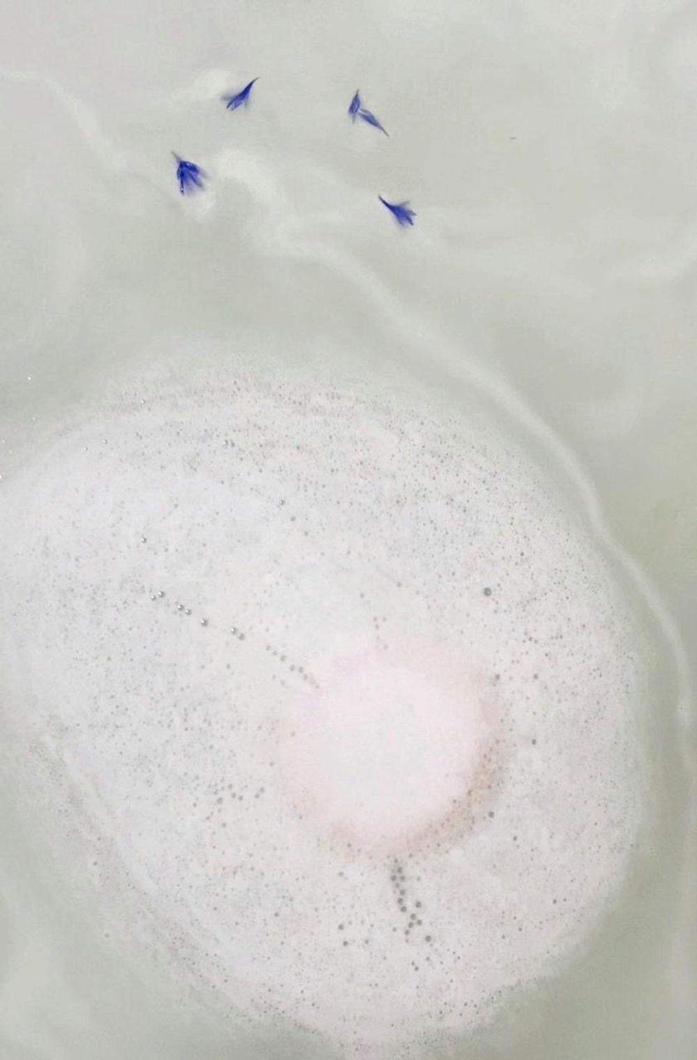 Бомба-пончик (XXL) «Полевые цветы"