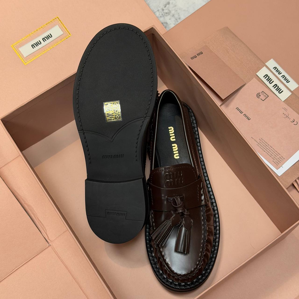 Лоферы Miu Miu