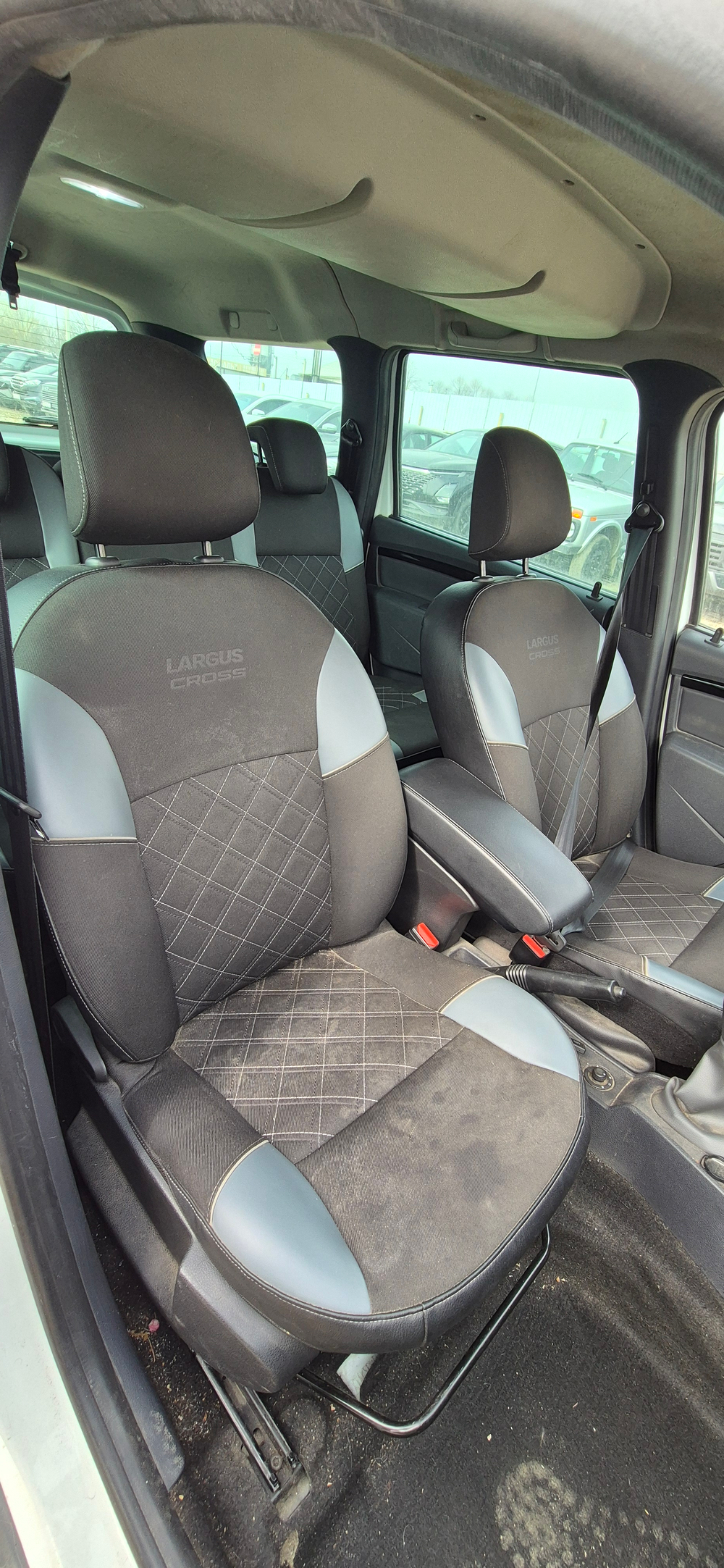 LADA LARGUS Cross Luxe Prestige 5 мест 1.6 106hp 5MT