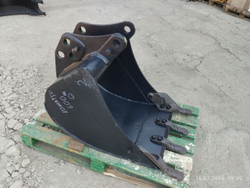 Ковш Komatsu WB93/WB97 600 мм 0,16 м3 (42N-812-1110)