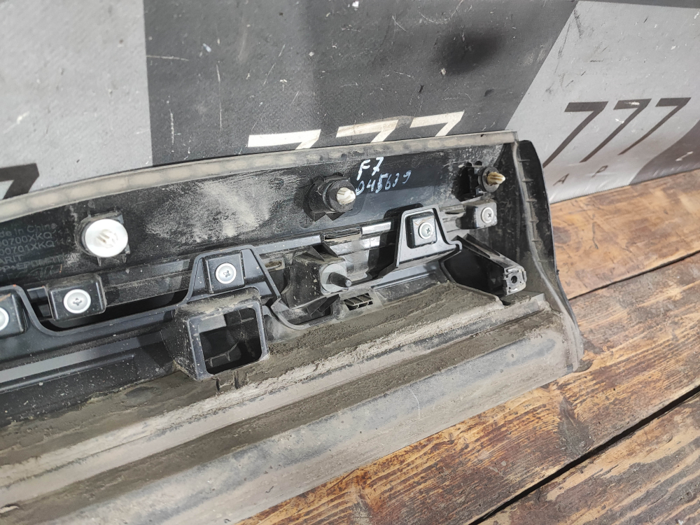 Накладка двери задней левой Haval F7 1, F7x 1 22-24 Б/У Оригинал 5500700XKQ11A