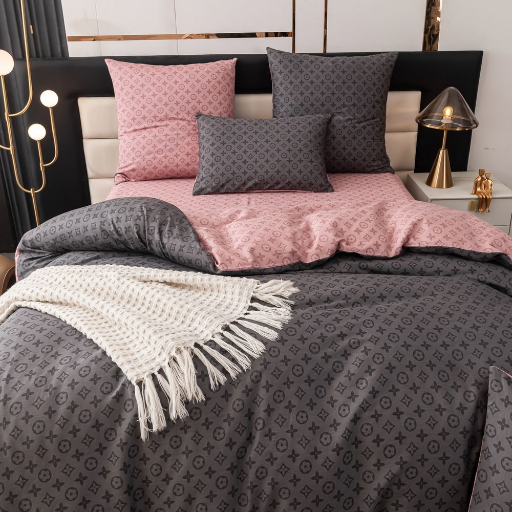 Комплект постельного белья Делюкс Сатин 100% хлопок на резинке LR610