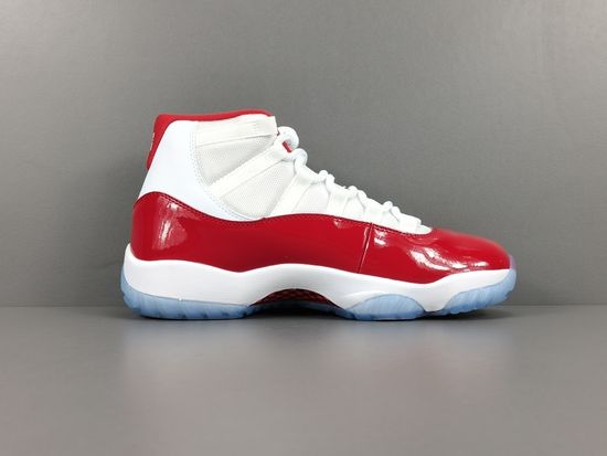 Кроссовки Nike Air Jordan 11 Retro White/Red
