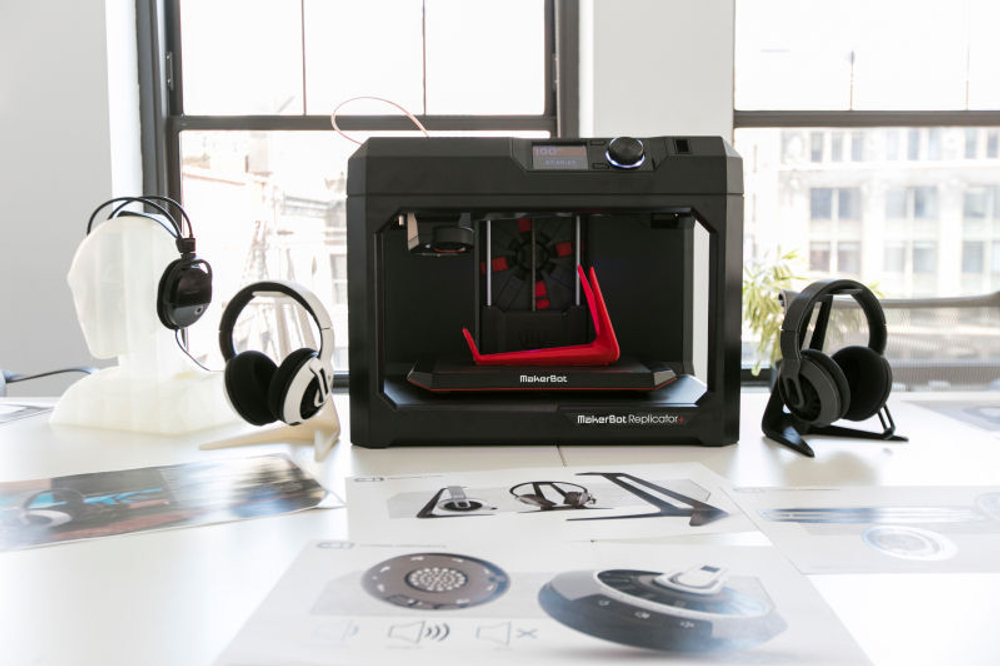 3D принтер Makerbot Replicator +