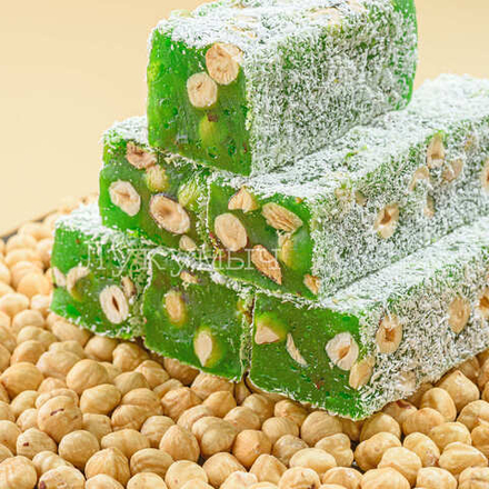 Лукум с яблочным вкусом с фундуком (700 руб. за кг)3.5кг