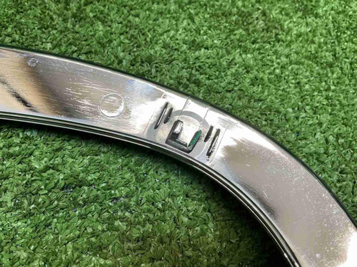 Накладка фары левая Mini Countryman F60 (16-23)