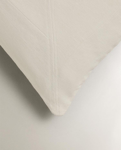 ZARA HOME ЛЬНЯНАЯ НАВОЛОЧКА ДЛЯ ДЕКОРАТИВНОЙ ПОДУШКИ, ЖЕЛТОВАТО-БЕЛЫЙ