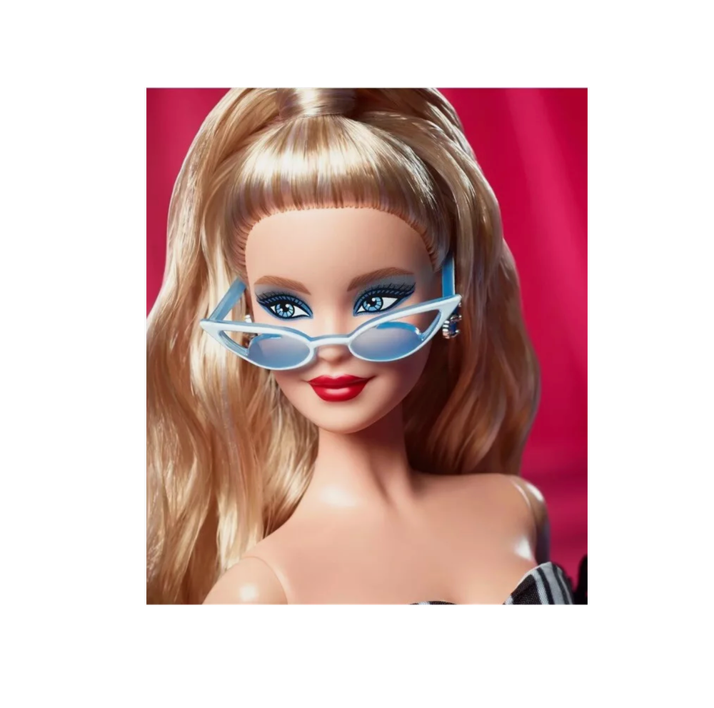 Кукла Barbie Signature 2024, в честь 65-летнего юбилея, блондинка с синим сапфиром, в подарочной коробке!