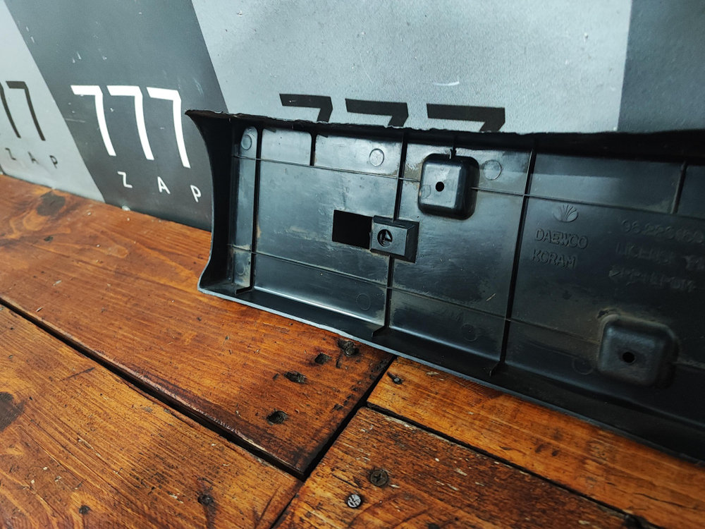 Площадка гос. номера Chevrolet Lanos 04-10 Б/У Оригинал 96226169