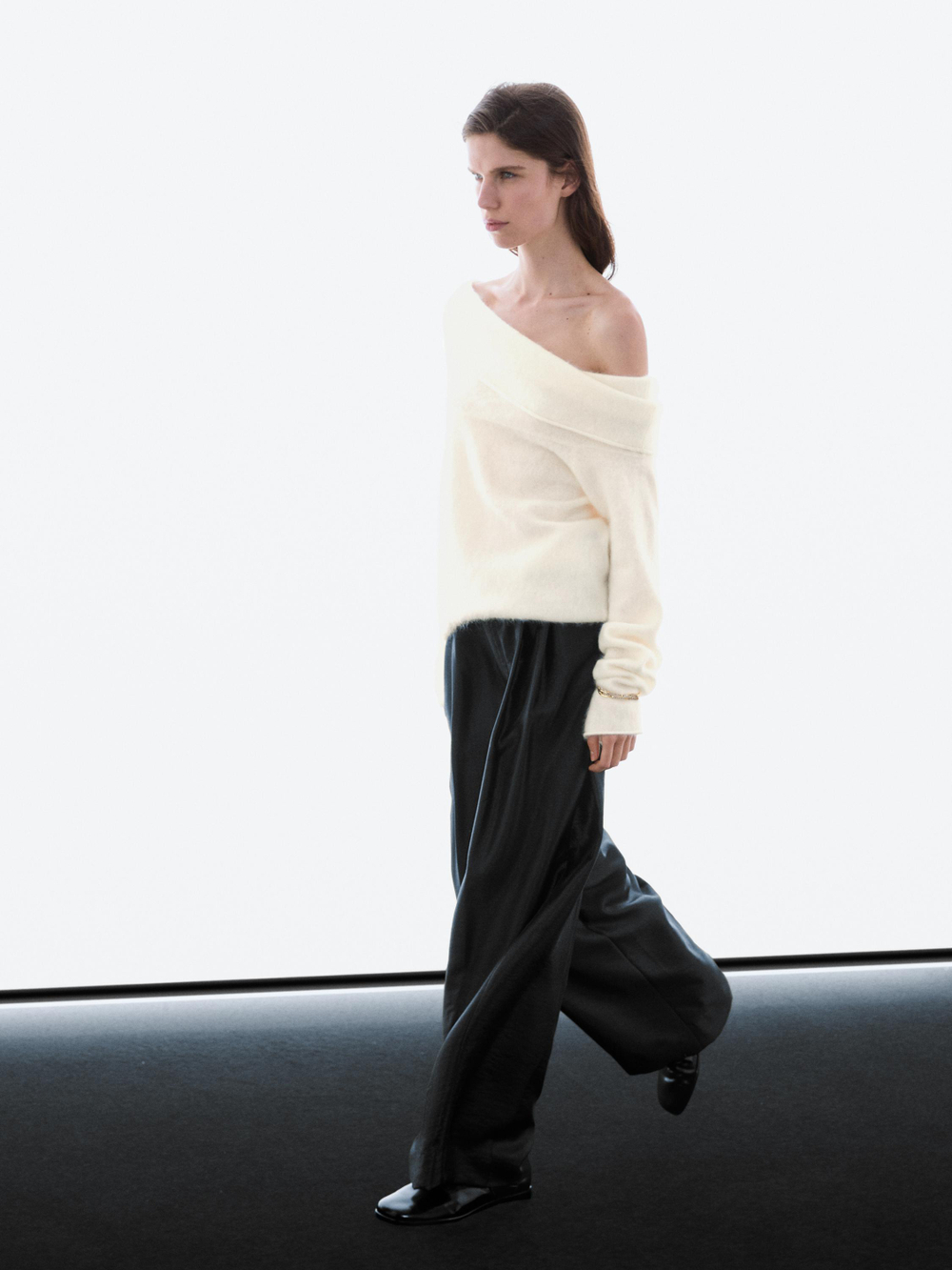 Massimo Широкие объемные брюки с вытачками, черный