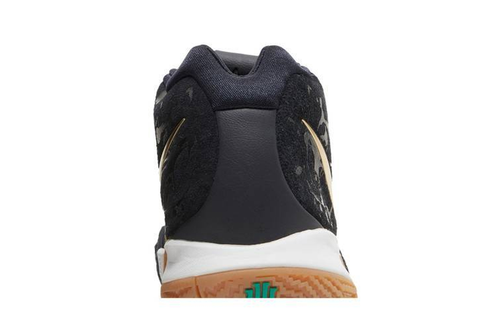 Кроссовки Nike Kyrie 4
