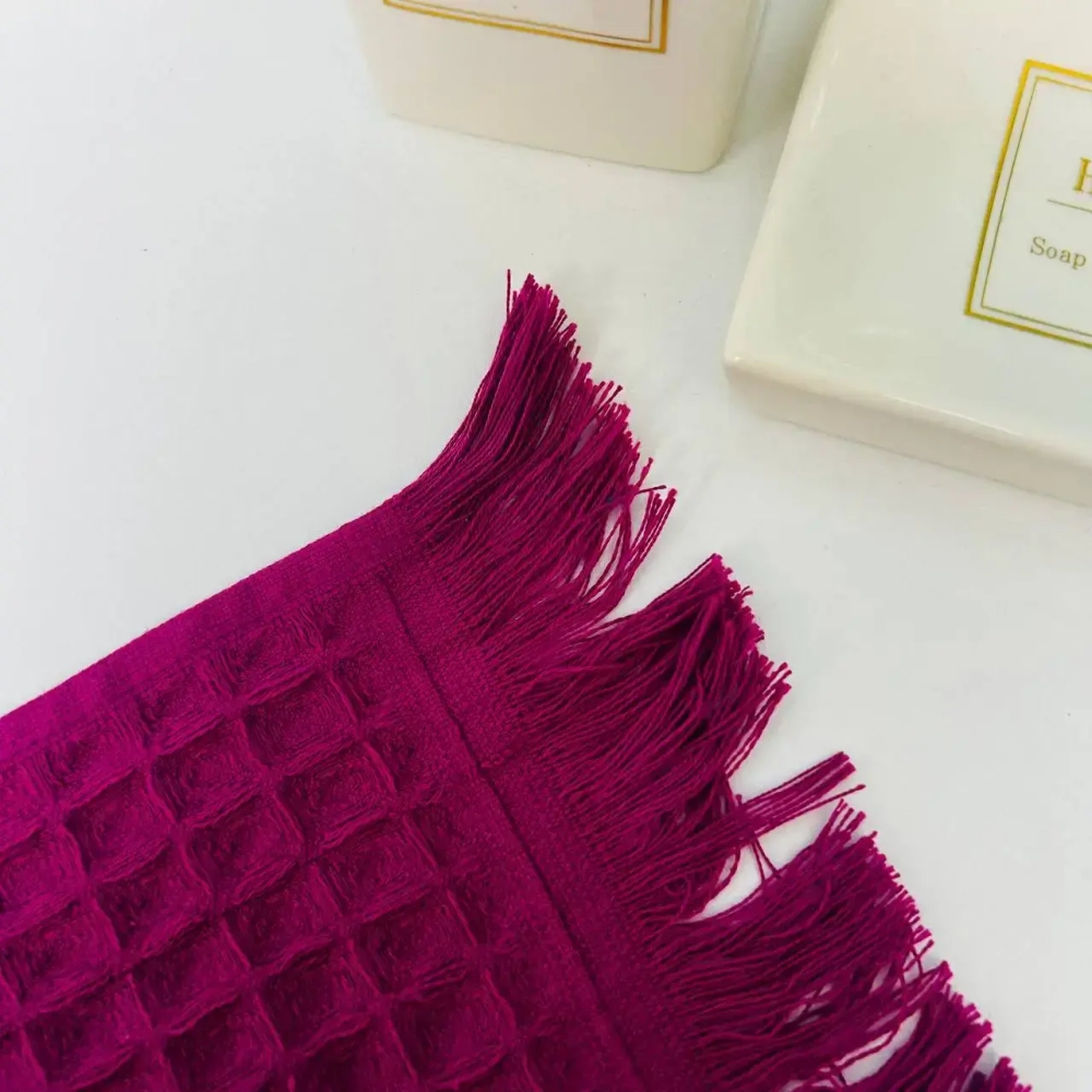 Полотенце вафельное 100*150см «Waffle» плотность 280гр/м, цвет фуксия 07-161