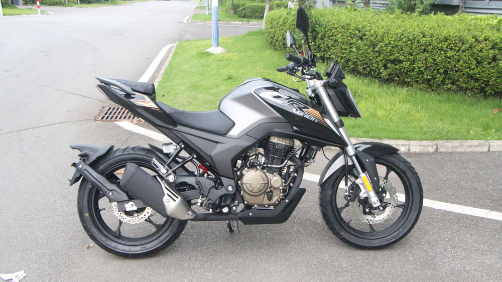 Мотоцикл Loncin CR4 II