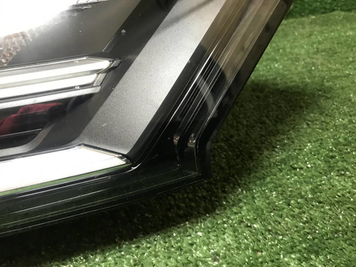 Фара правая Audi Q7 2 (2019-н.в.) LED