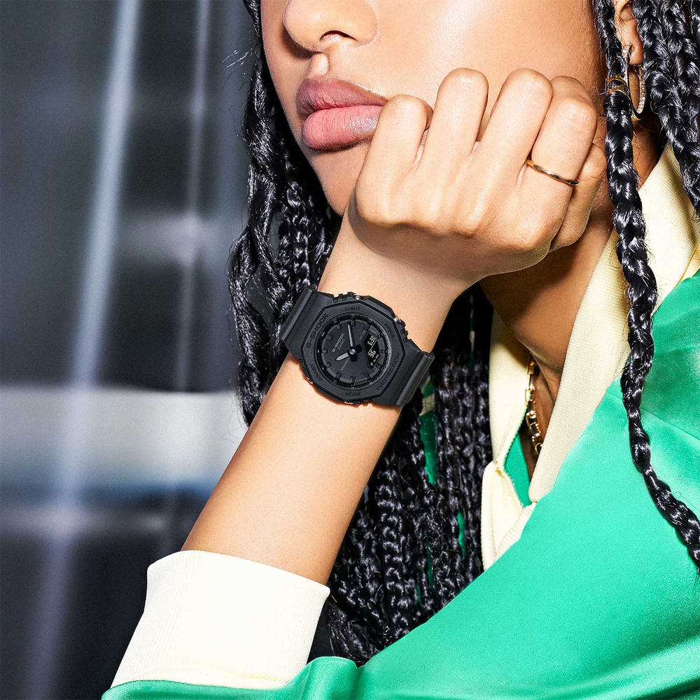 Часы Casio GMA-P2100BB-1A