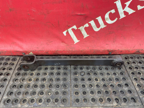 Стойка переднего стабилизатора