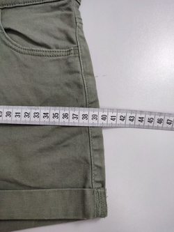 Шорты H&M лаконичные на 12-13 лет