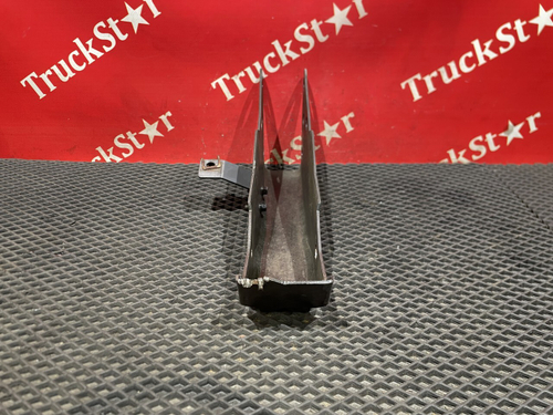 Кронштейн замка кабины