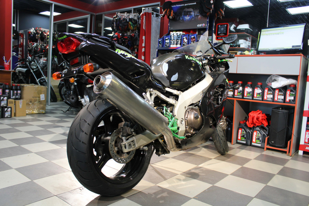 Kawasaki NINJA ZX-9R ZX900E-025327