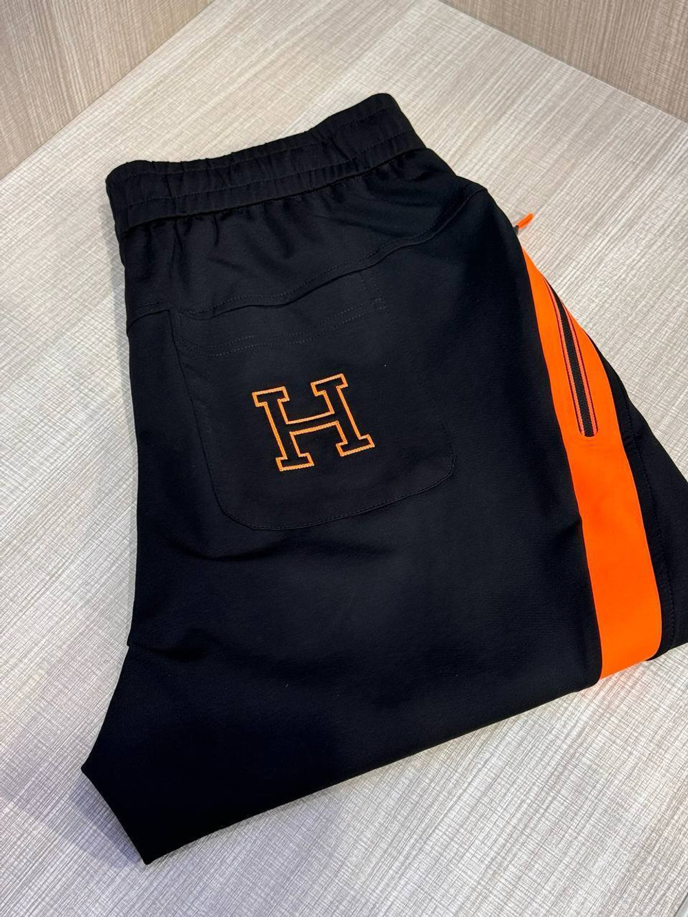 Шорты Hermes