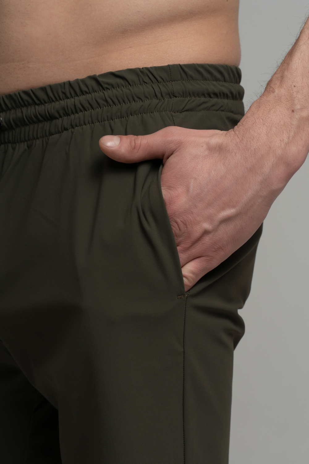 Теннисные шорты HYDROGEN TECH SHORTS (T00812)