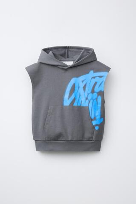 ZARA ТОЛСТОВКА БЕЗ РУКАВОВ С КАПЮШОНОМ И ПРИНТОМ ГРАФФИТИ, ТЕМНЫЙ АНТРАЦИТ