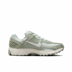 Nike Air Zoom Vomero 5 "Jade Horizon"