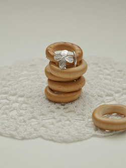 кольцо гортензия