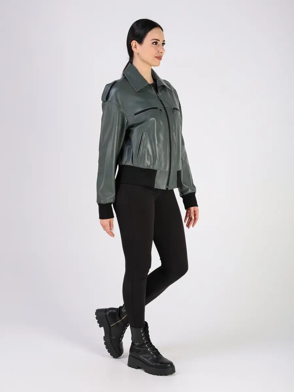 Кожаная куртка демисезонная