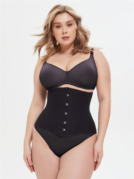 Черный матовый корсет для больших размеров