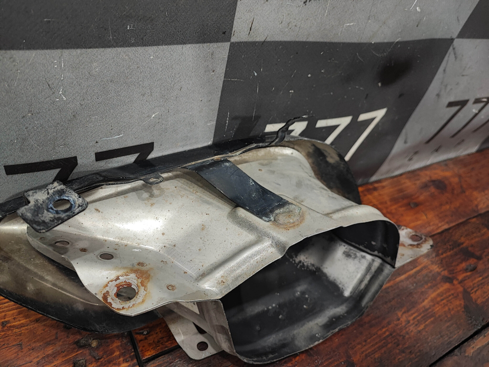 Насадка глушителя левая BMW X5 (G05) 18-нв Б/У Оригинал 51128078669