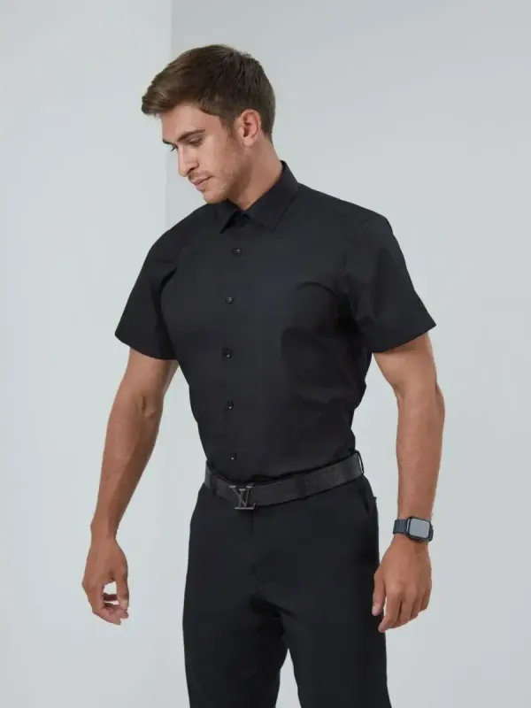 Рубашка приталенная SLIM FIT с коротким рукавом, черная