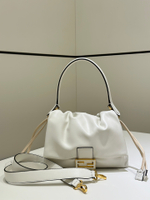 Fendi Medium Mamma Baguette 26 cm