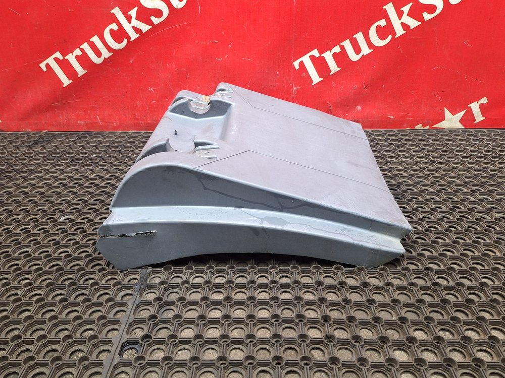 Крыло заднее передняя часть