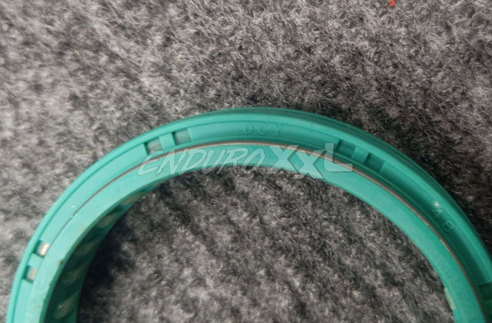 Сальник вилки DCY 48мм