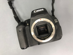 Canon EOS 600D Body (35.600 кадров)