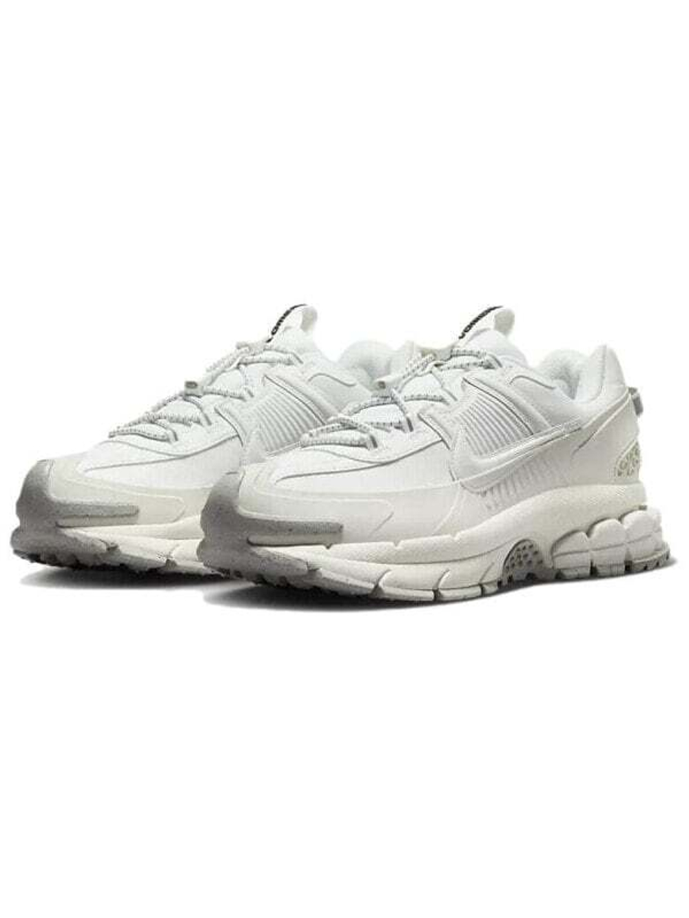 Кроссовки Nike Zoom Vomero Roam 'Summit White Light Bone'