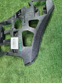 Кронштейн переднего бампера Mercedes S W222 13-17