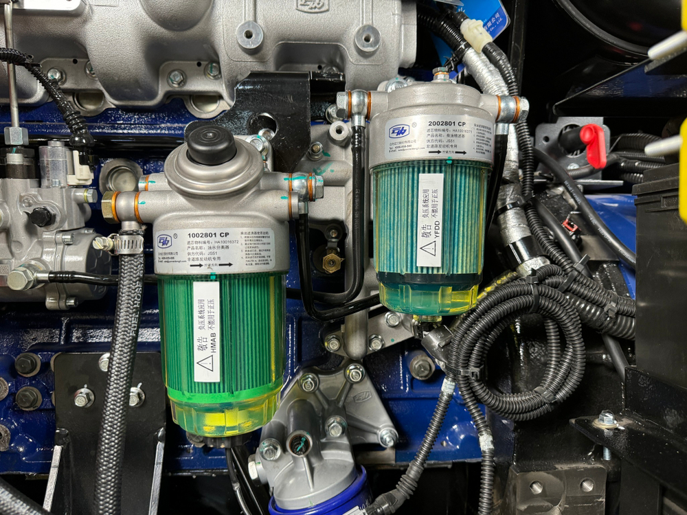 Дизельный генератор Vektor AD-70Y-T400 в шумозащитной кожухе