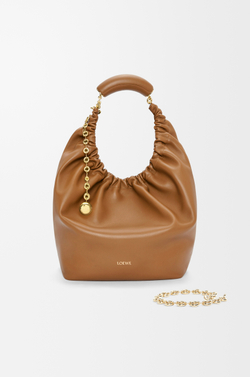 Loewe Средняя сумка-мешок Squeeze из мягкой кожи ягненка наппа, светло-коричневый