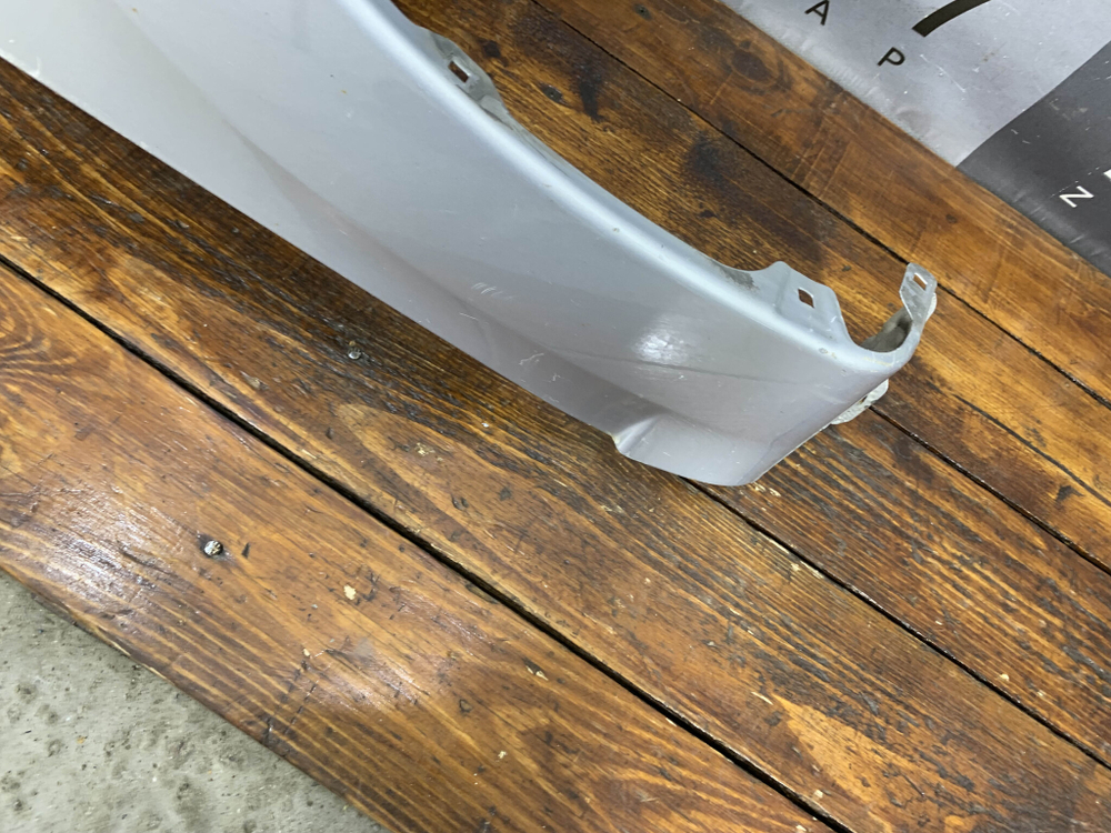 Крыло переднее правое Lada Granta 18-нв Б/У Оригинал 8450104274