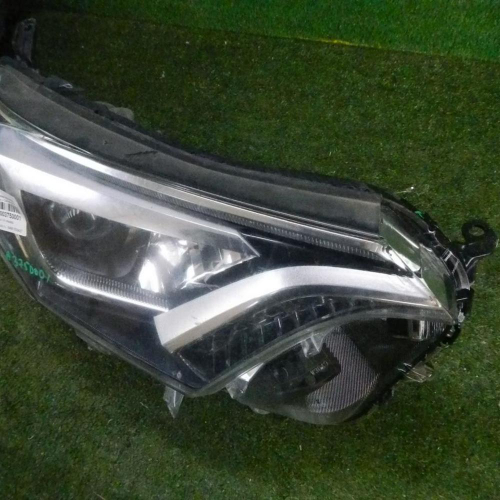 Фара правая Toyota RAV4 4 CA40 (2015-2019) LED