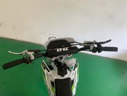 Мотоцикл JHL Z140E