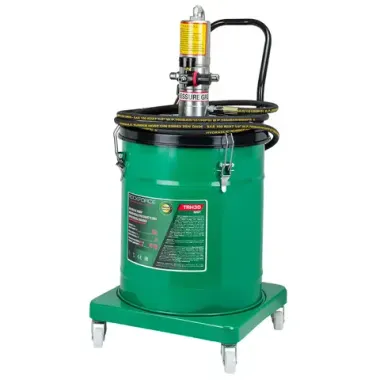 Нагнетатель смазки пневматический перекатной с емкостью 35л (рабоч.давление 410bar,шланг 4м) RockFORCE RF-TRH30 MST