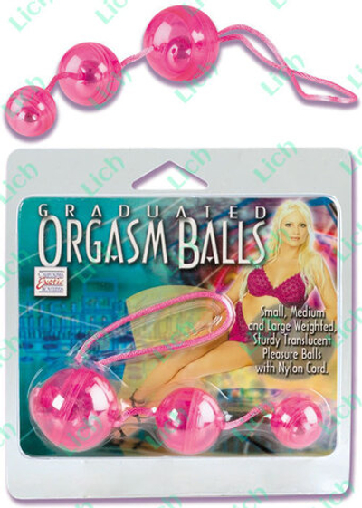 Три розовых вагинальных шарика