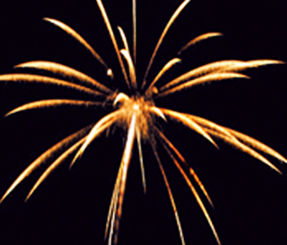 Батарея салютов "YOUR CLUB"   1,75"/25 залпов