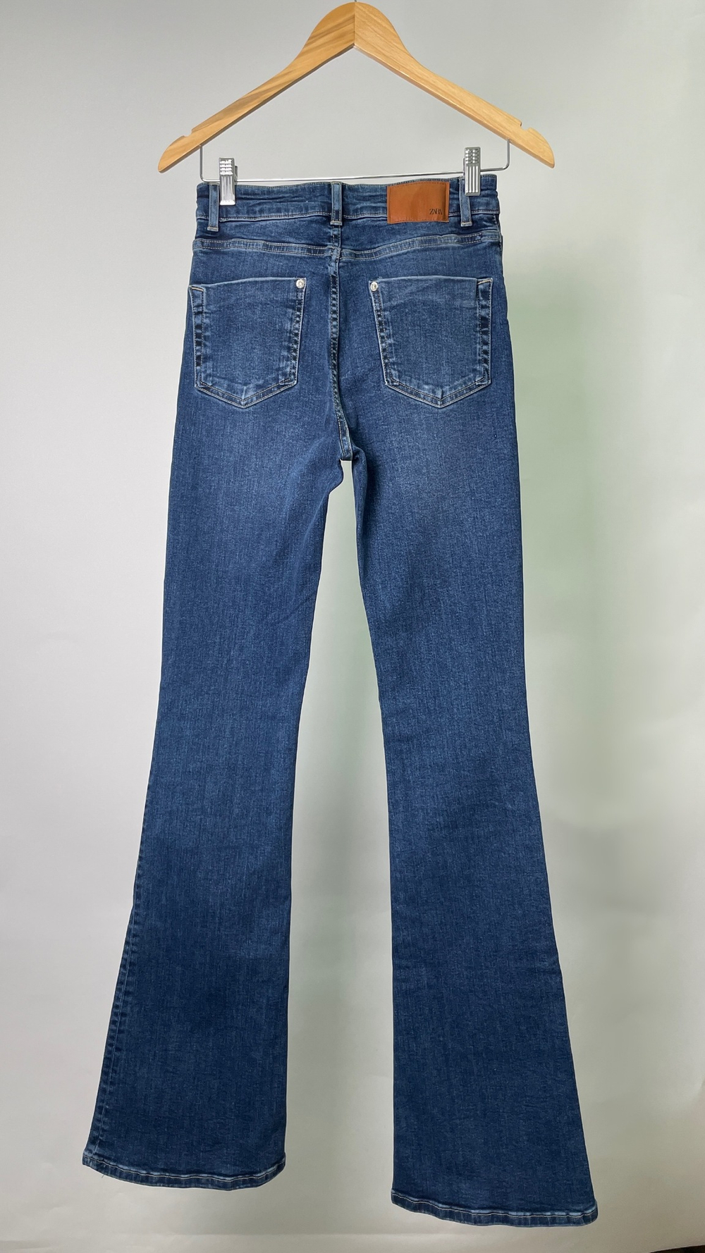Джинсы Zara