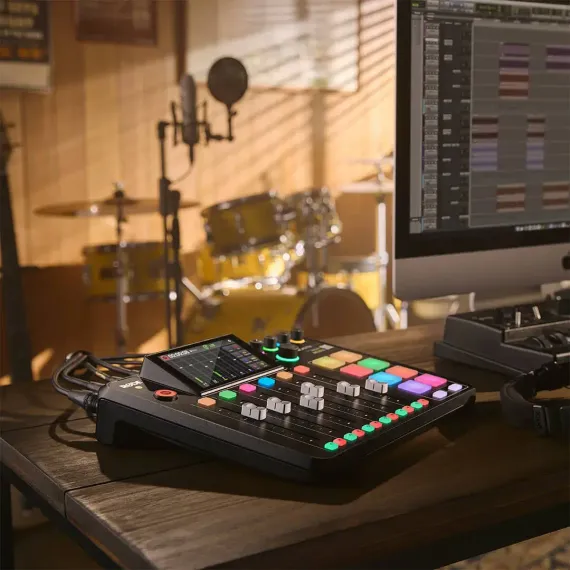 RODE Caster Pro II White