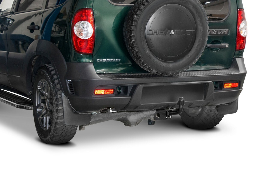 Фаркоп с унив. электрикой для Chevrolet Niva 2002-2020/Lada Niva 2020-2021/Travel 2021-н.в., шар A, 1200/75 кг, F.6016.003, Berg (паспорт, сертификат)